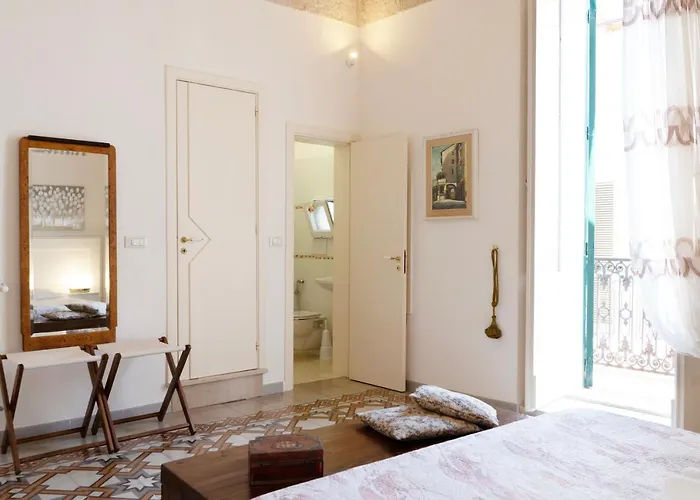 Wepuglia - Catari * ポリニャーノ・ア・マーレ